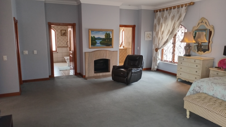 4 Bedroom Property for Sale in Bedfordview Gauteng