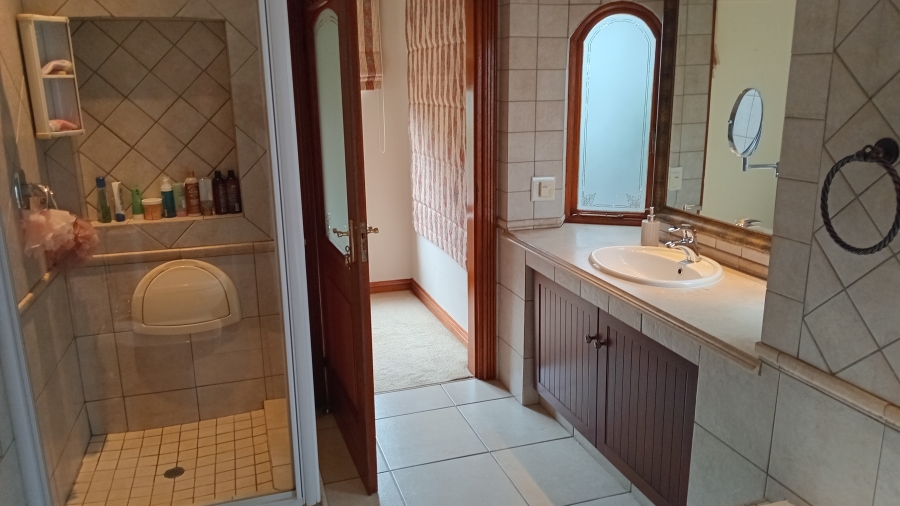 4 Bedroom Property for Sale in Bedfordview Gauteng