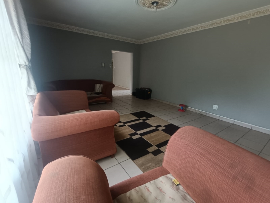 4 Bedroom Property for Sale in Vanderbijlpark SE 6 Gauteng