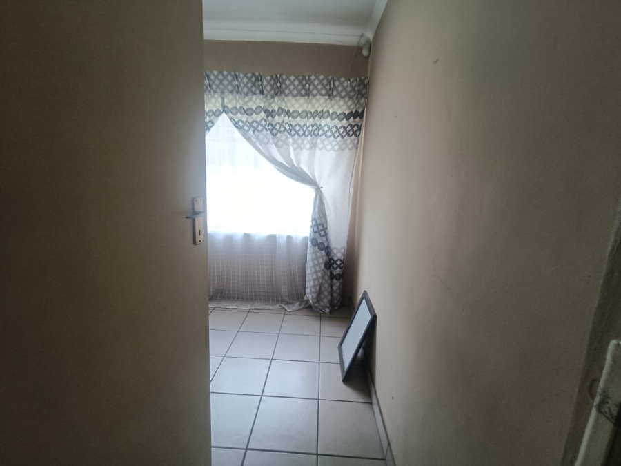 4 Bedroom Property for Sale in Vanderbijlpark SE 6 Gauteng
