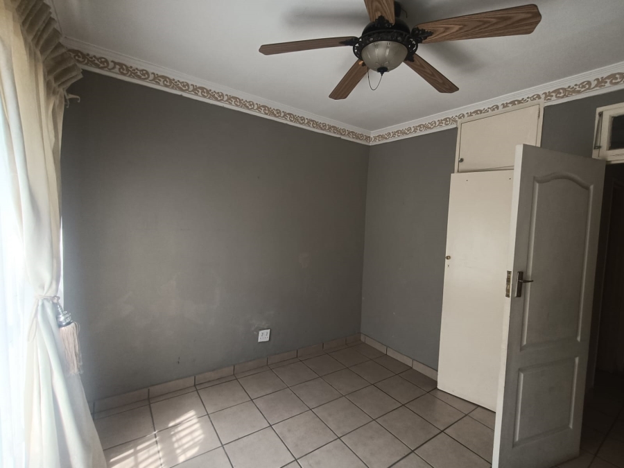 4 Bedroom Property for Sale in Vanderbijlpark SE 6 Gauteng