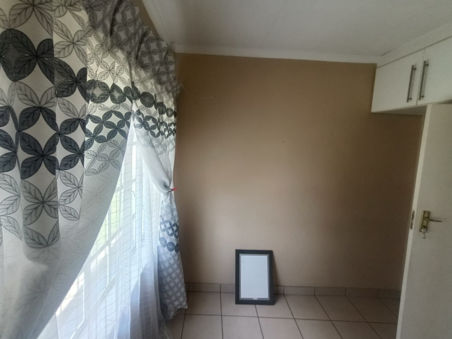 4 Bedroom Property for Sale in Vanderbijlpark SE 6 Gauteng