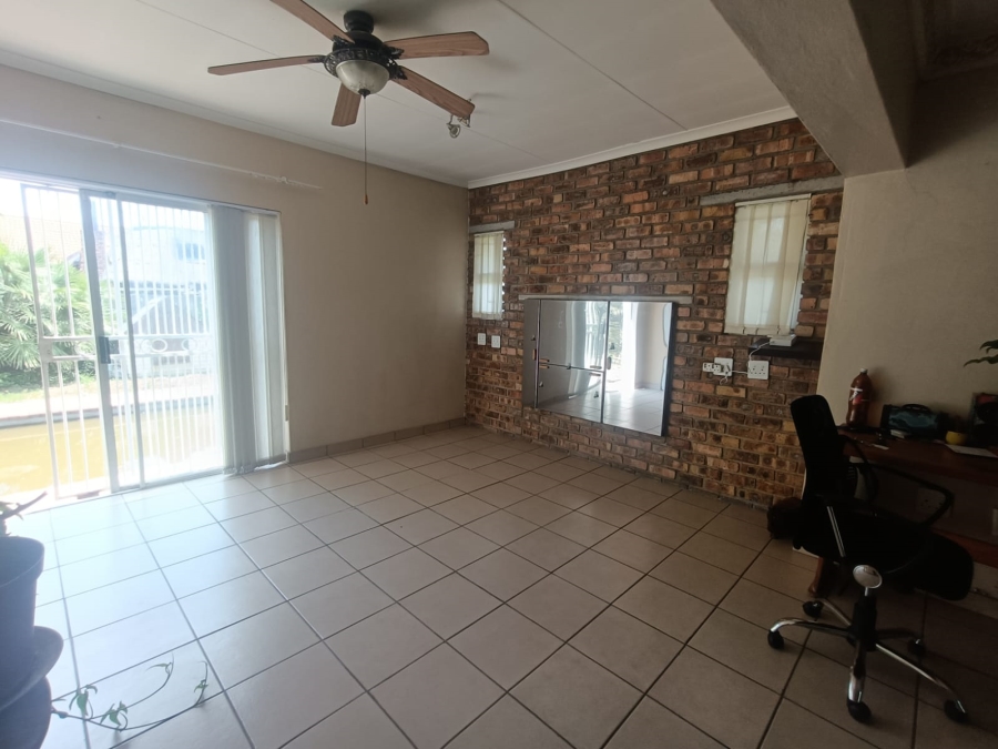 4 Bedroom Property for Sale in Vanderbijlpark SE 6 Gauteng