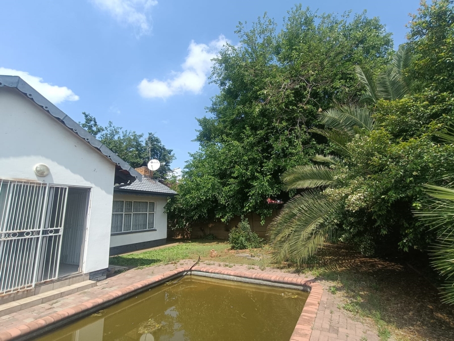4 Bedroom Property for Sale in Vanderbijlpark SE 6 Gauteng