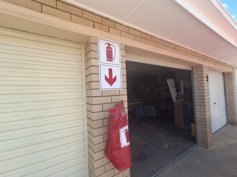 3 Bedroom Property for Sale in Three Rivers Proper Gauteng