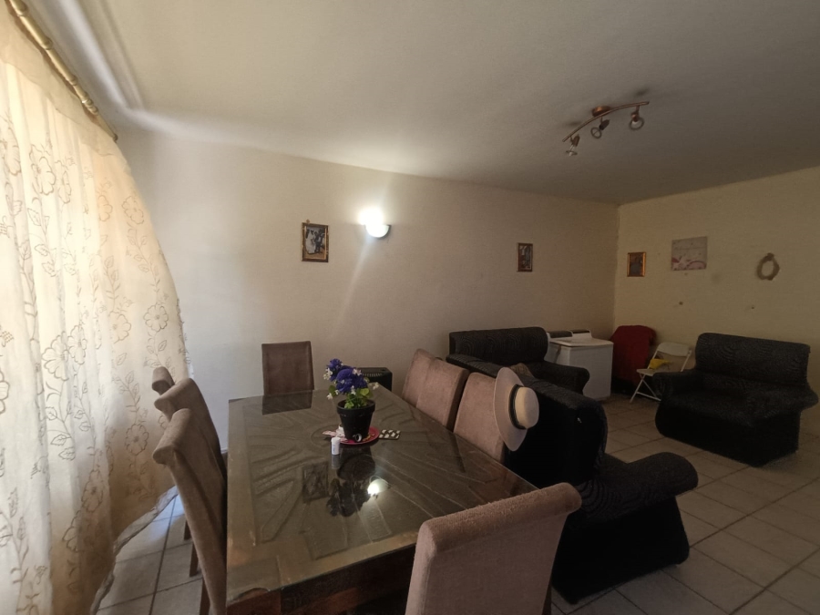 2 Bedroom Property for Sale in Vanderbijlpark CW 3 Gauteng