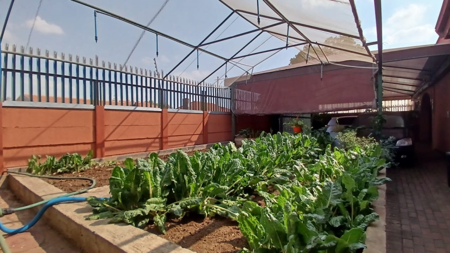 3 Bedroom Property for Sale in Vanderbijlpark CE 2 Gauteng