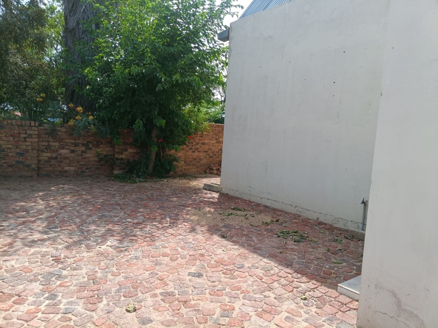 4 Bedroom Property for Sale in Vanderbijlpark CE 4 Gauteng