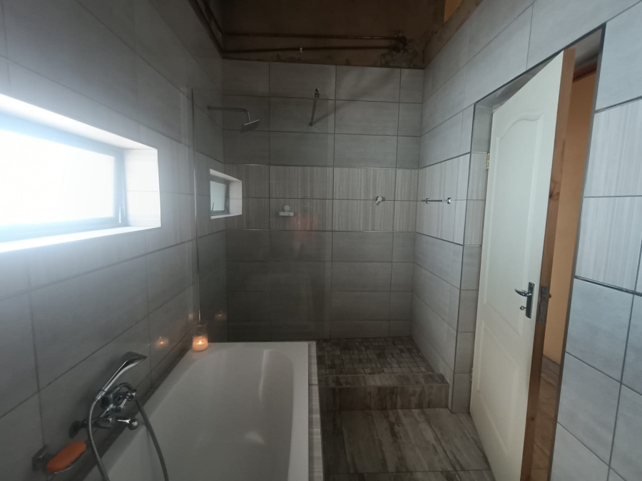 4 Bedroom Property for Sale in Vanderbijlpark CE 4 Gauteng