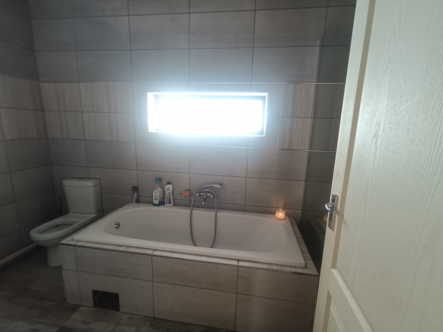 4 Bedroom Property for Sale in Vanderbijlpark CE 4 Gauteng