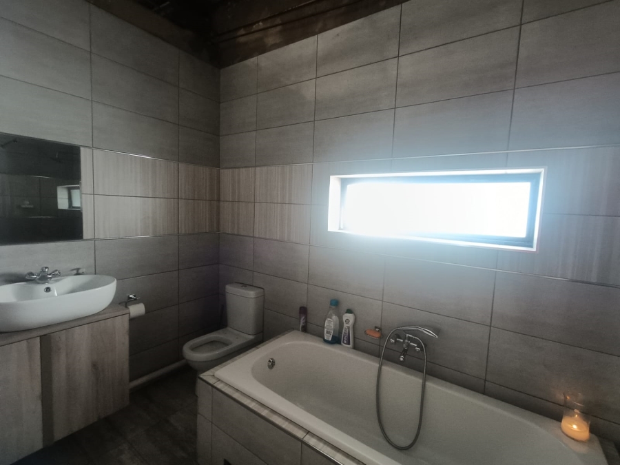 4 Bedroom Property for Sale in Vanderbijlpark CE 4 Gauteng