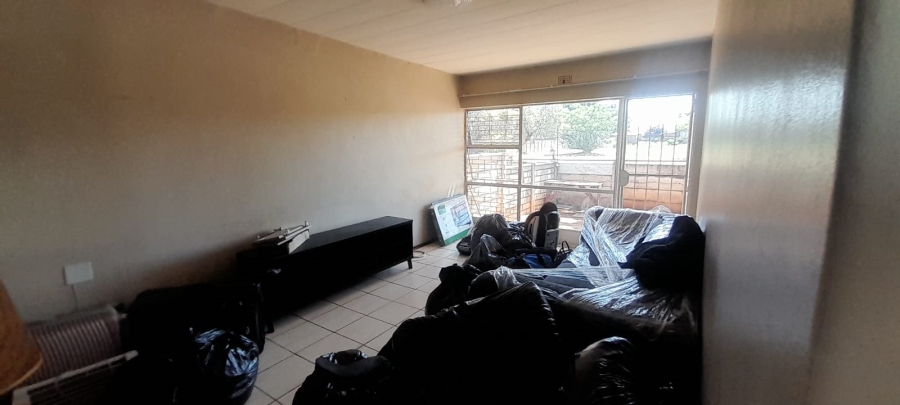 2 Bedroom Property for Sale in Meyerton Central Gauteng