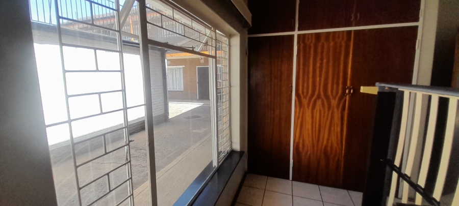 2 Bedroom Property for Sale in Meyerton Central Gauteng
