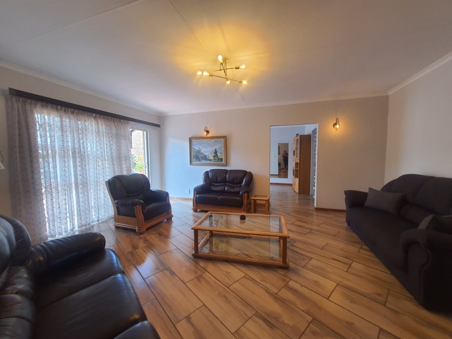 5 Bedroom Property for Sale in Vanderbijlpark SE Gauteng