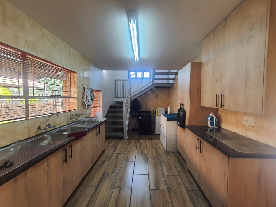 5 Bedroom Property for Sale in Vanderbijlpark SE Gauteng