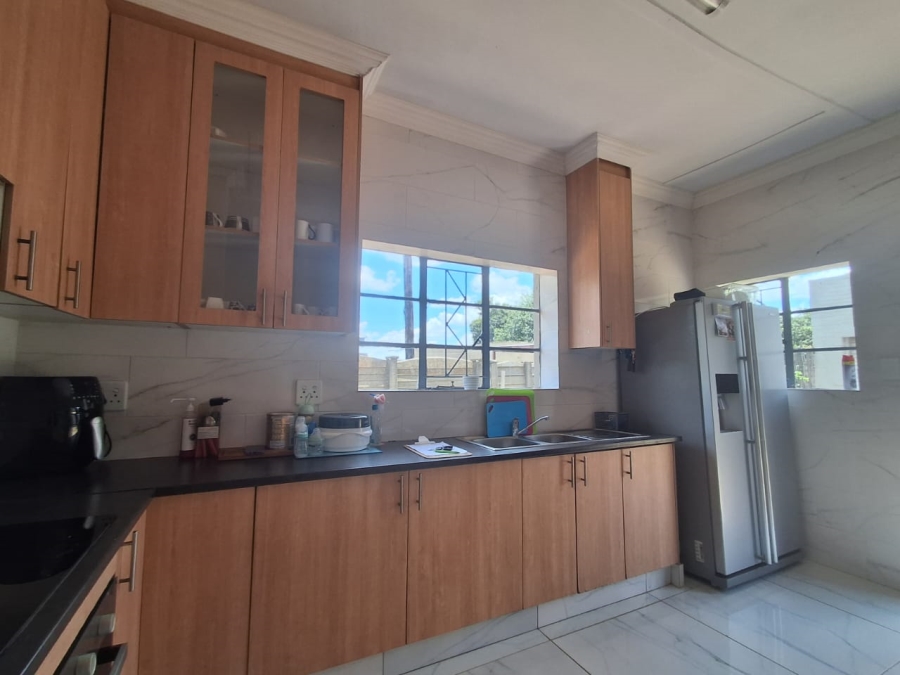 3 Bedroom Property for Sale in Three Rivers Gauteng