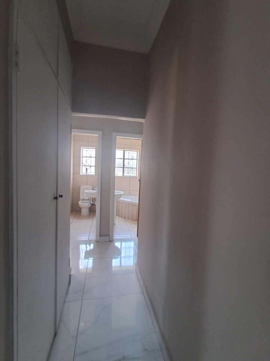 3 Bedroom Property for Sale in Three Rivers Gauteng
