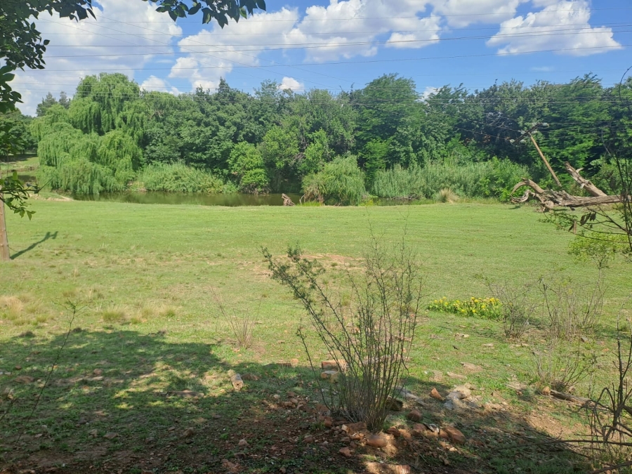 3 Bedroom Property for Sale in Helderstrome AH Gauteng