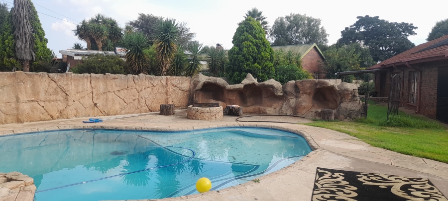 3 Bedroom Property for Sale in Riversdale Gauteng