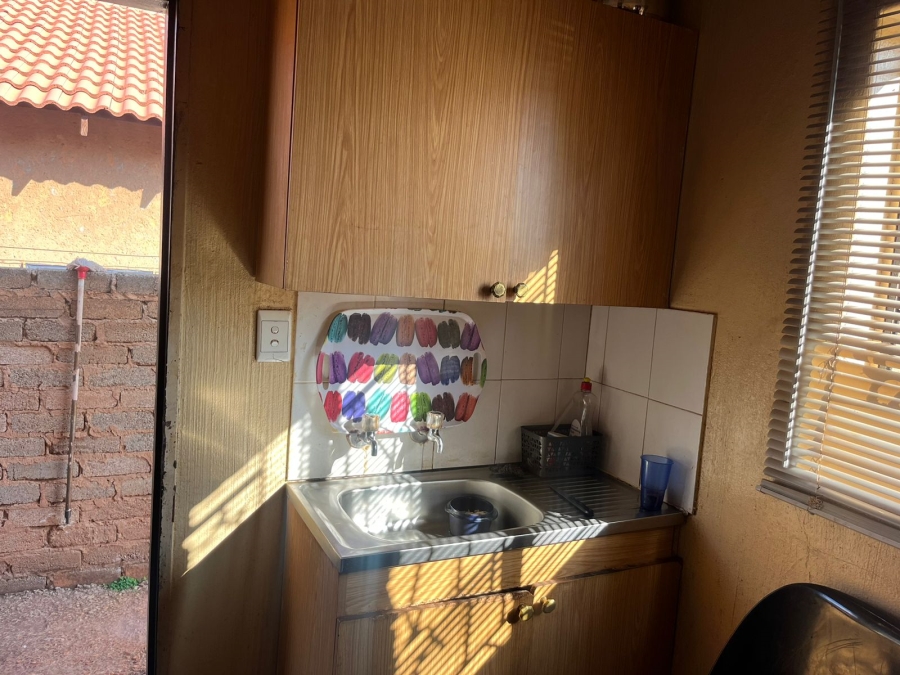 2 Bedroom Property for Sale in Soshanguve East Gauteng