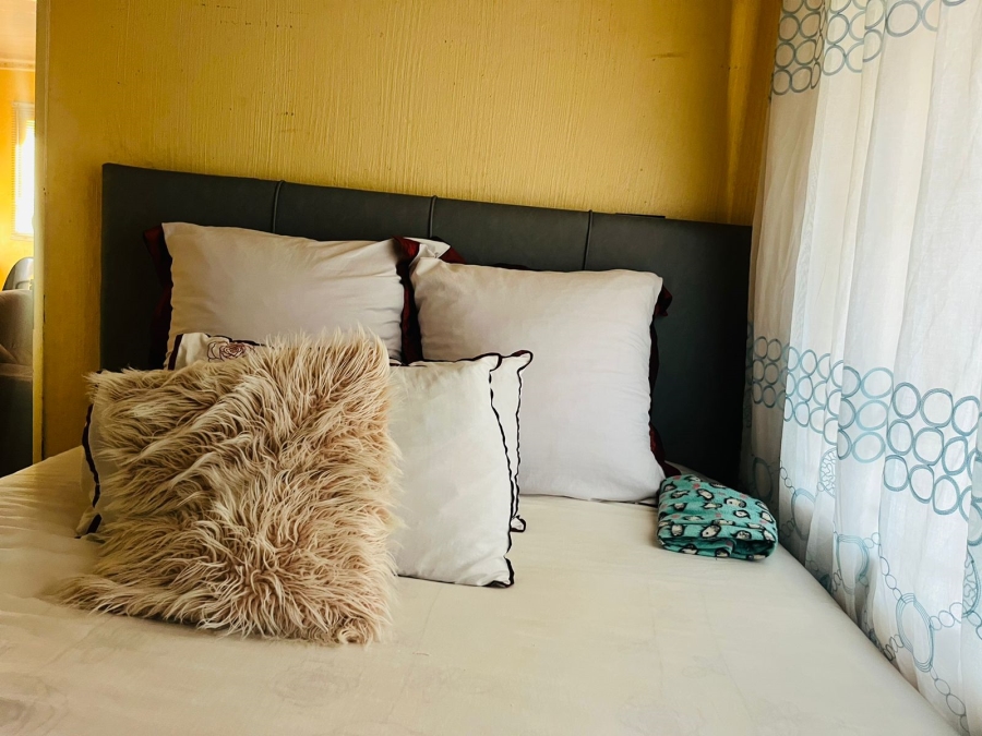 2 Bedroom Property for Sale in Soshanguve East Gauteng