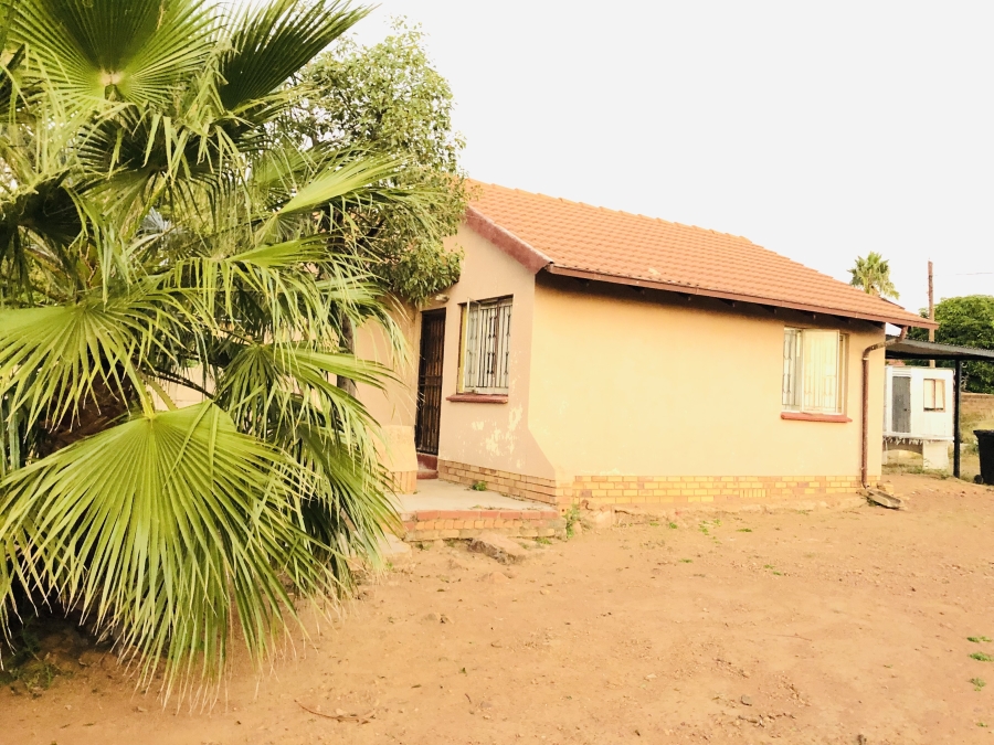 2 Bedroom Property for Sale in Soshanguve Cc Gauteng