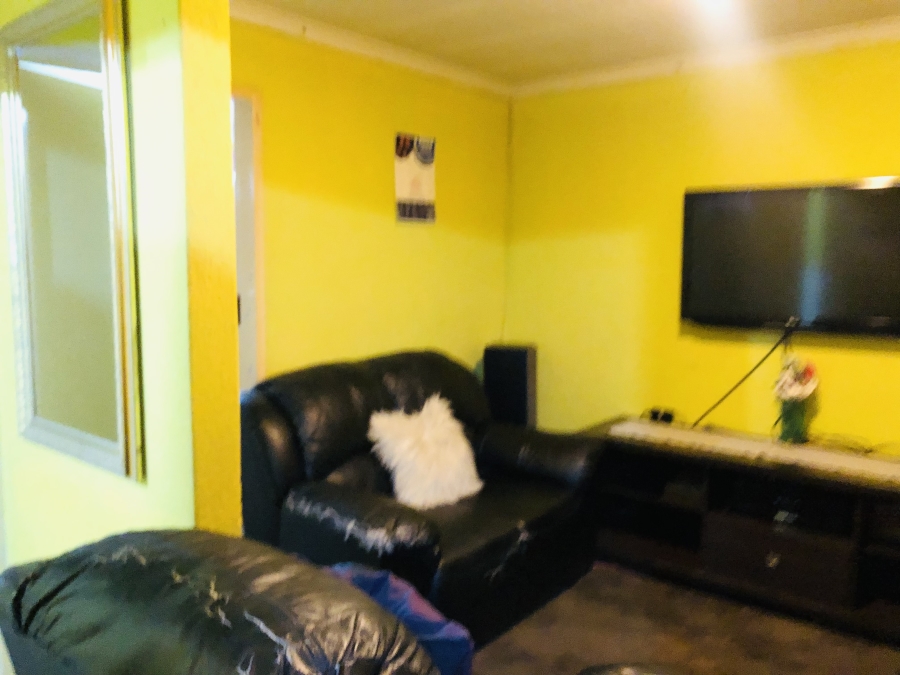 2 Bedroom Property for Sale in Soshanguve Cc Gauteng