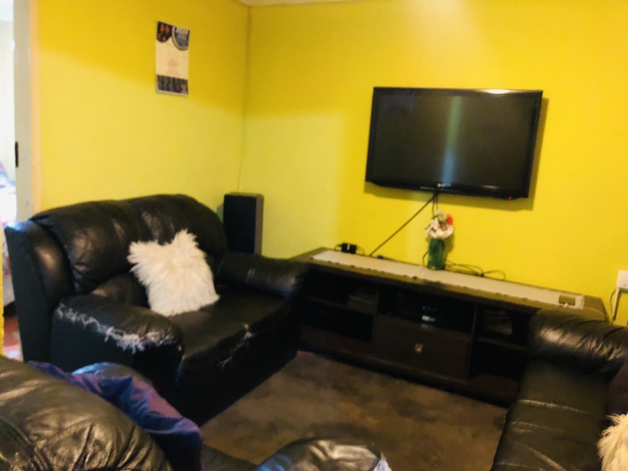 2 Bedroom Property for Sale in Soshanguve Cc Gauteng