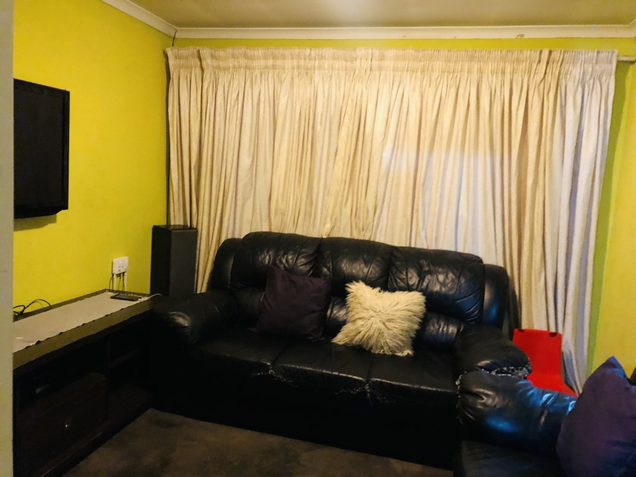 2 Bedroom Property for Sale in Soshanguve Cc Gauteng