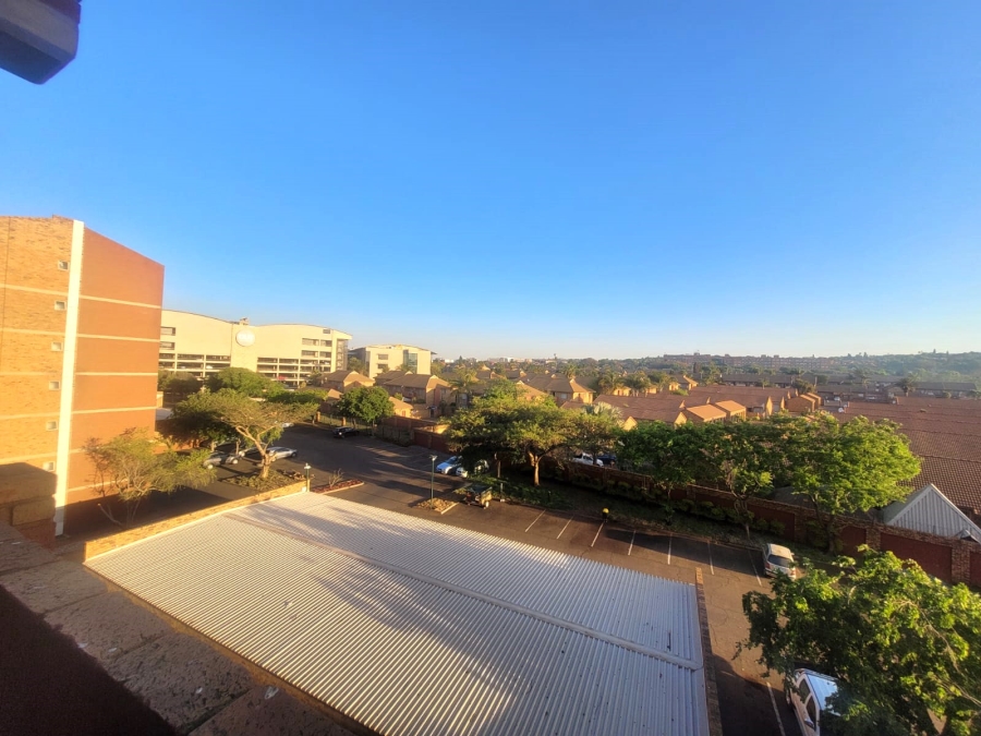 2 Bedroom Property for Sale in Zwartkop Gauteng