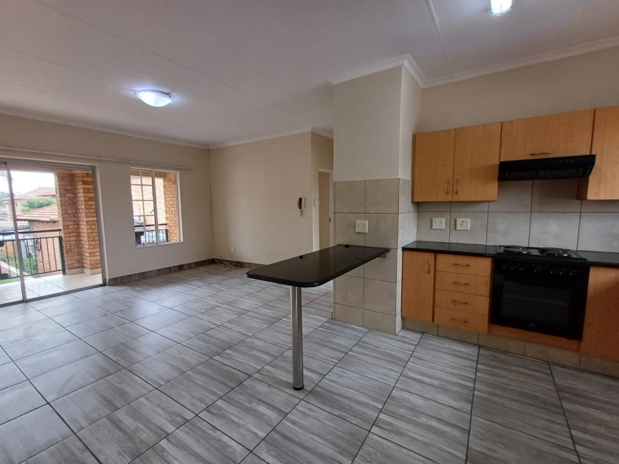 2 Bedroom Property for Sale in Sonneveld Gauteng
