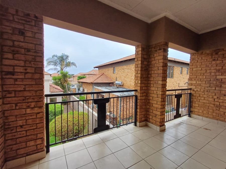 2 Bedroom Property for Sale in Sonneveld Gauteng