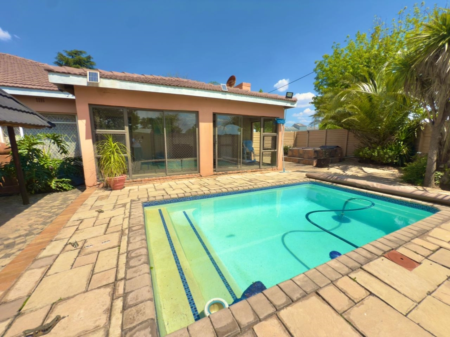 3 Bedroom Property for Sale in Brenthurst Gauteng