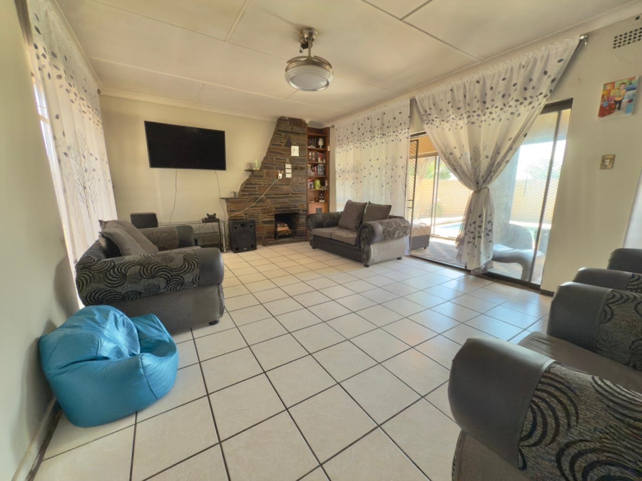 3 Bedroom Property for Sale in Brenthurst Gauteng
