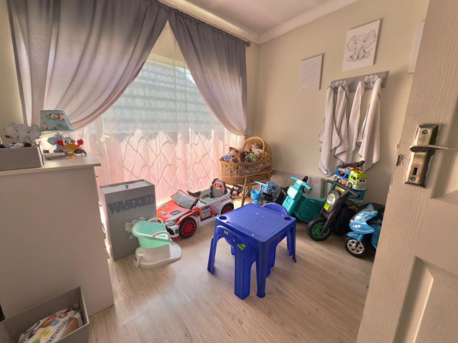 3 Bedroom Property for Sale in Brenthurst Gauteng