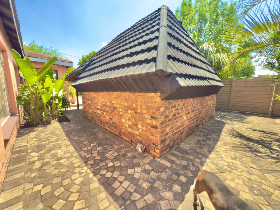 3 Bedroom Property for Sale in Brenthurst Gauteng