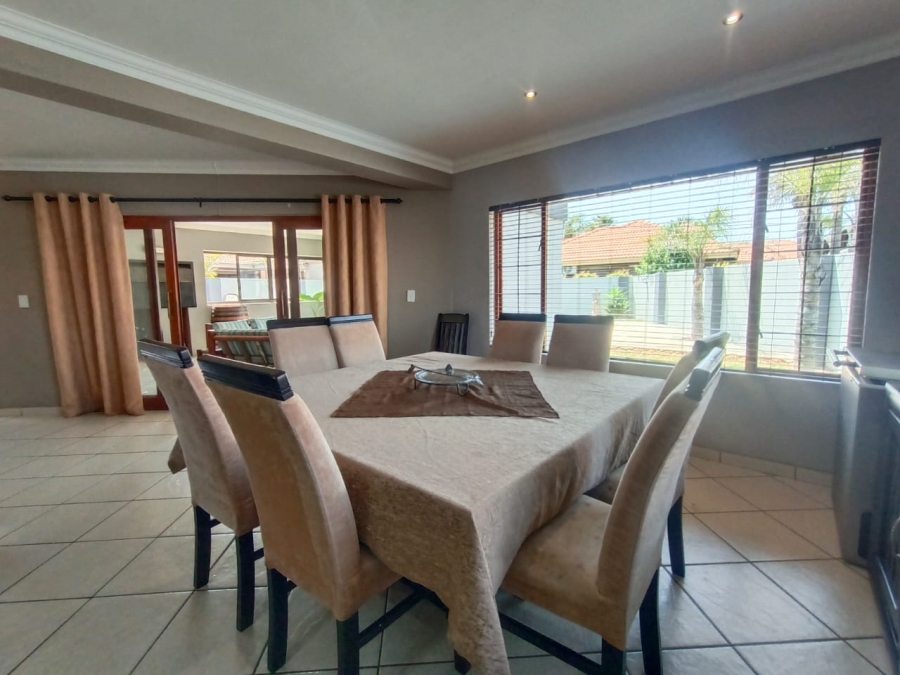 3 Bedroom Property for Sale in Vanderbijlpark SE 8 Gauteng