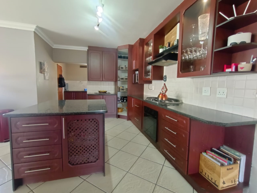 3 Bedroom Property for Sale in Vanderbijlpark SE 8 Gauteng