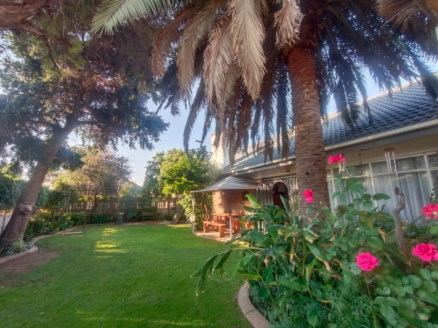 3 Bedroom Property for Sale in Vanderbijlpark SE 7 Gauteng