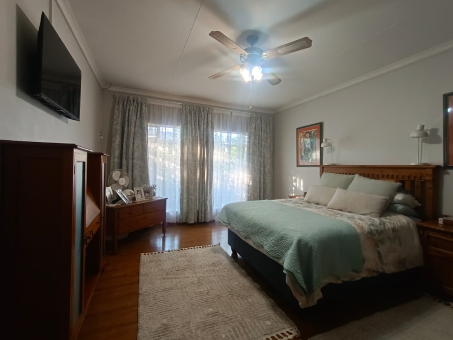 3 Bedroom Property for Sale in Vanderbijlpark SE 7 Gauteng