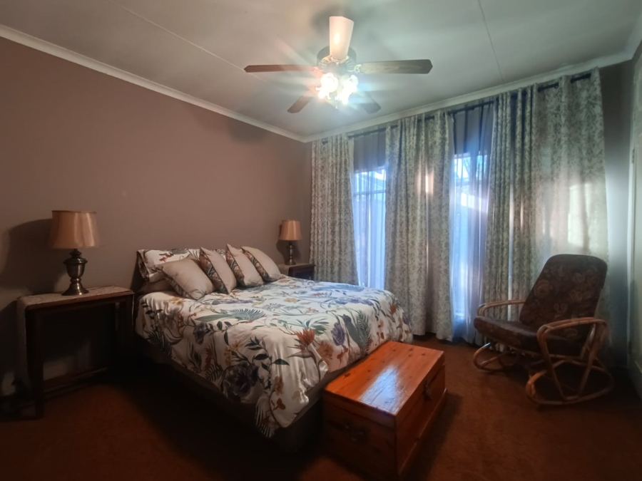 3 Bedroom Property for Sale in Vanderbijlpark SE 7 Gauteng