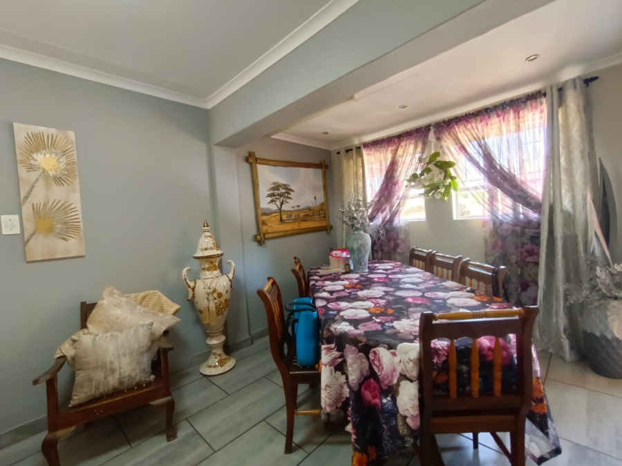 2 Bedroom Property for Sale in Vanderbijlpark SW 5 Gauteng