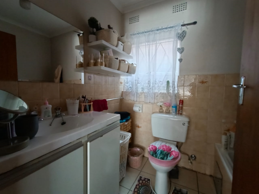 2 Bedroom Property for Sale in Three Rivers Gauteng