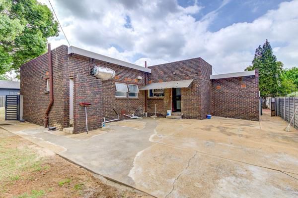 3 Bedroom Property for Sale in Sunward Park Gauteng