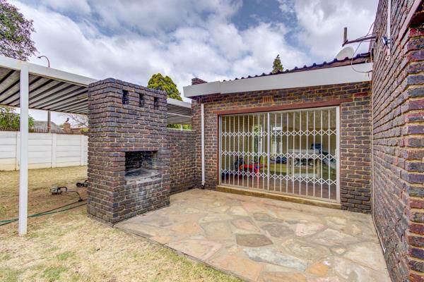 3 Bedroom Property for Sale in Sunward Park Gauteng