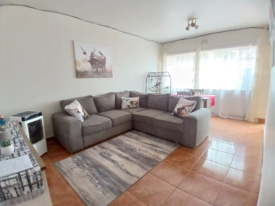 2 Bedroom Property for Sale in Vanderbijlpark CW 1 Gauteng