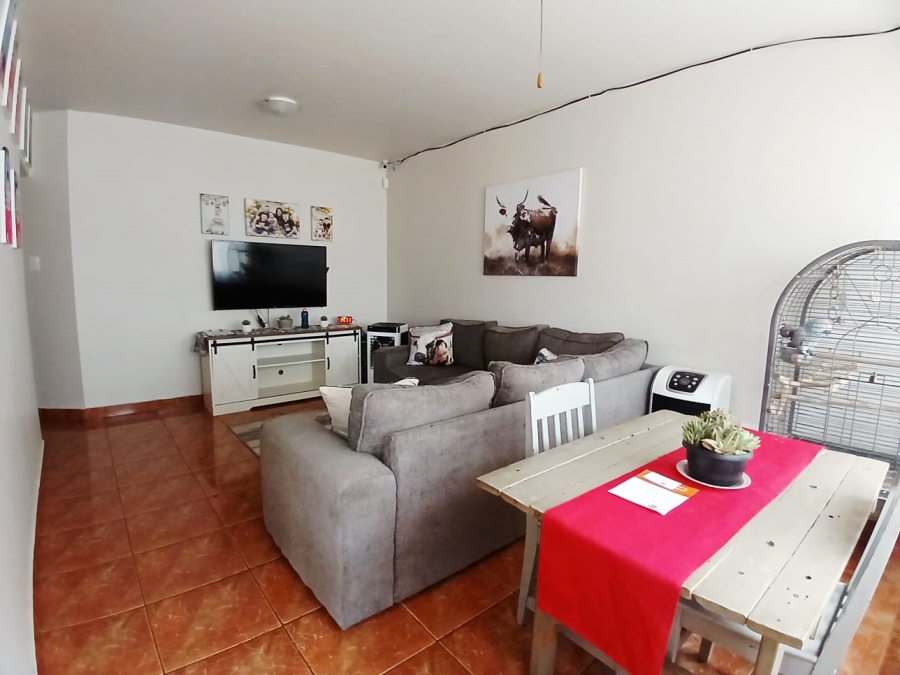 2 Bedroom Property for Sale in Vanderbijlpark CW 1 Gauteng