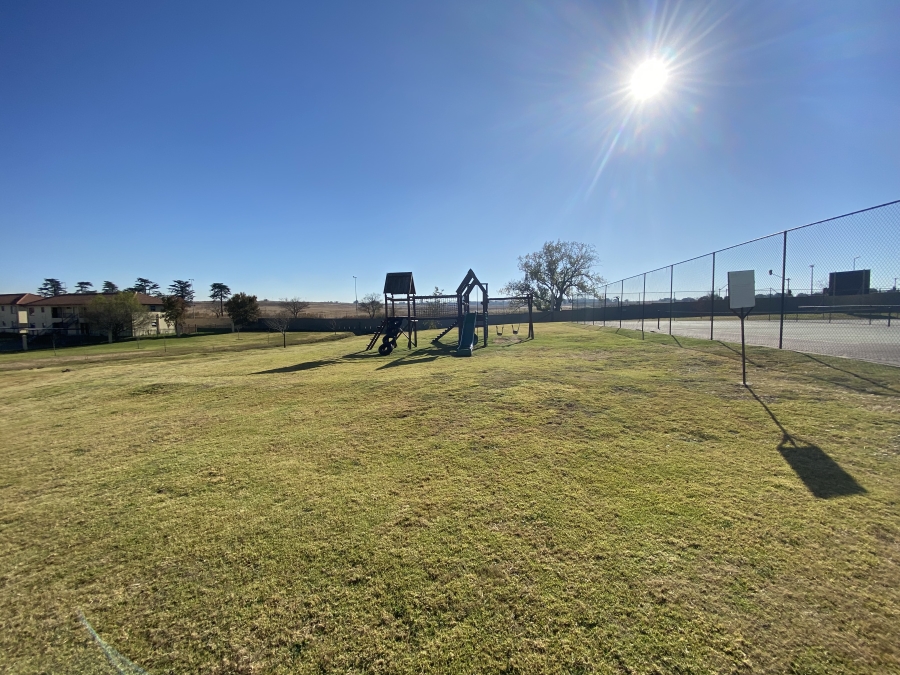 2 Bedroom Property for Sale in Parkrand Gauteng