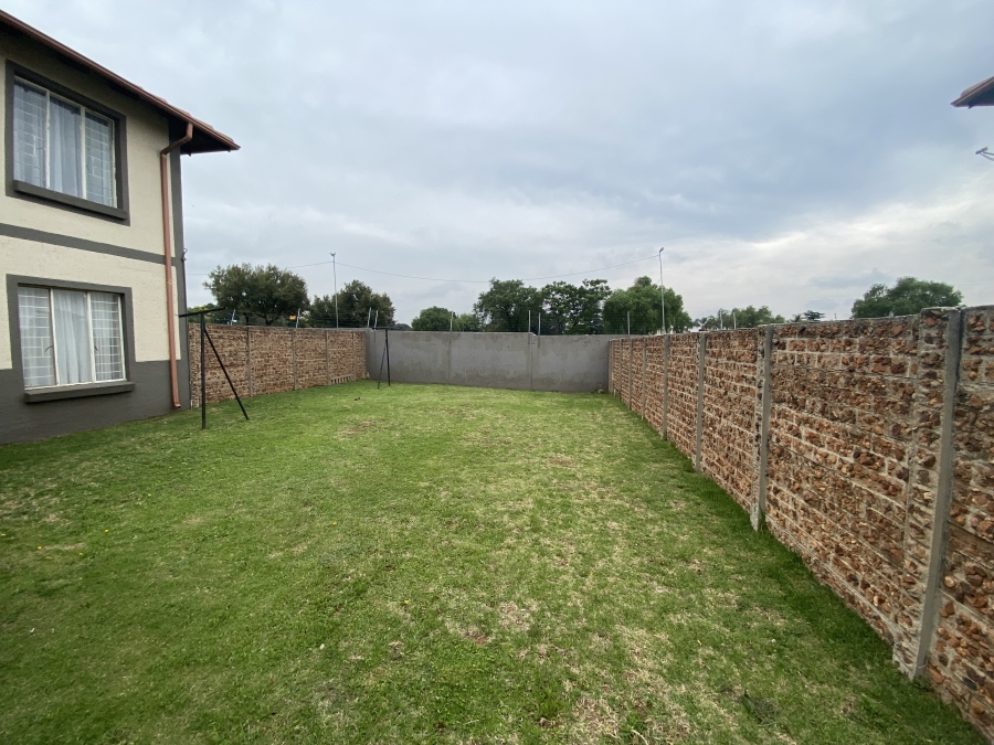 2 Bedroom Property for Sale in Parkrand Gauteng