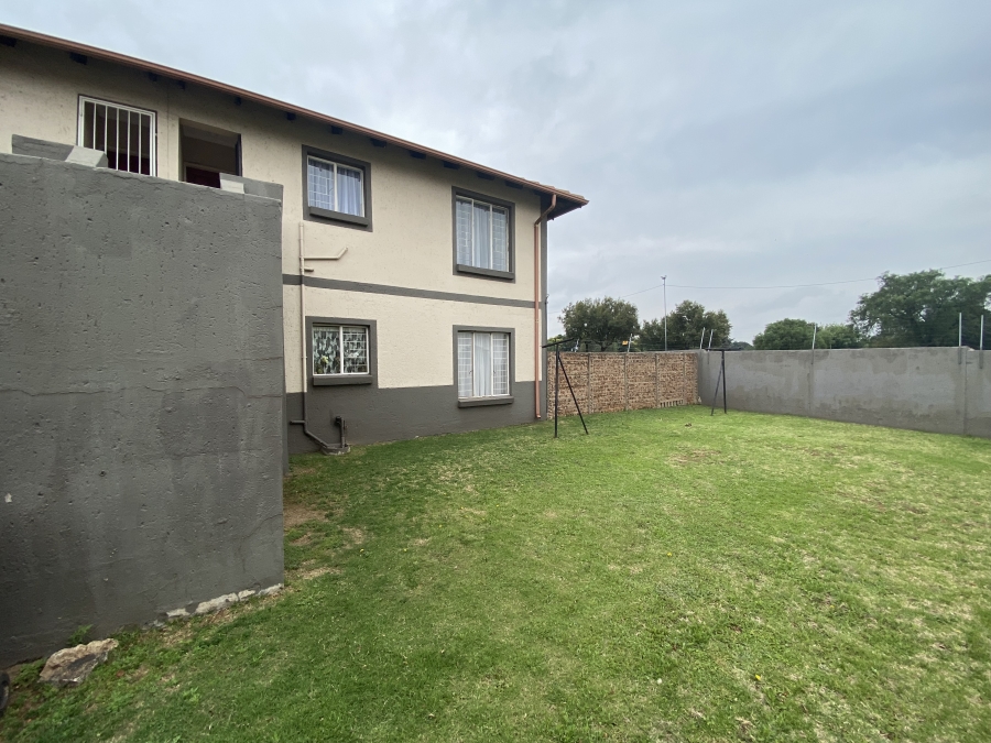 2 Bedroom Property for Sale in Parkrand Gauteng